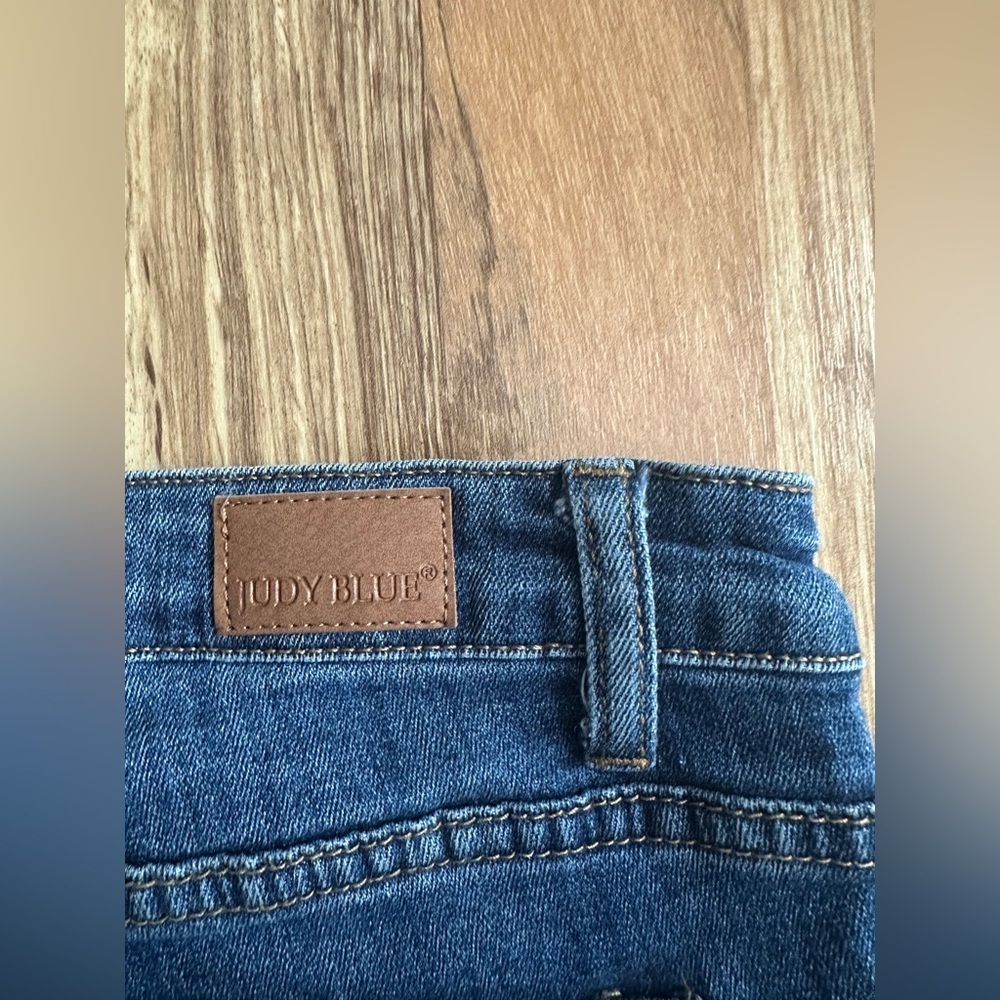 Judy Blu Straight Fit Cropped Jeans Pum Pum Trim Size 7/28 - Picture 11 of 11